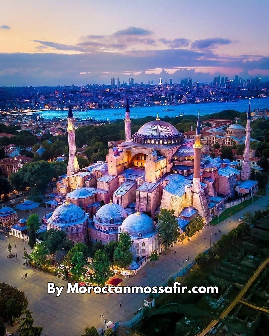 Visite des musées et des mosquées + Centre commercial Venezia Mall